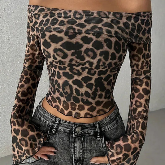 Leopard Printed Flare Sleeve Tees