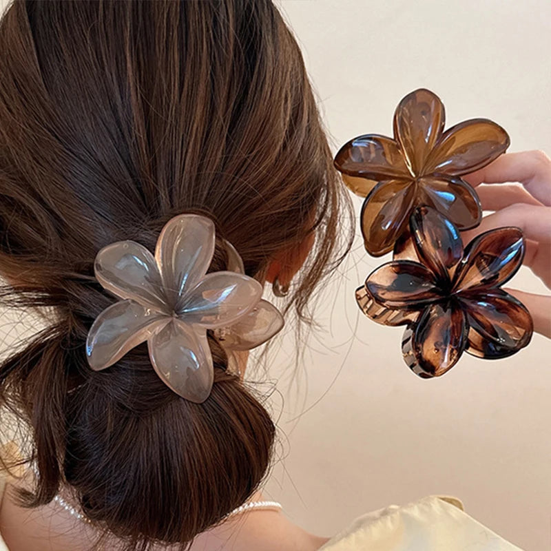 Women's Egg Flower Hair Claws Clips Crab Shaped Lightweight Plastic Hair Clips Large Hairpins Ponytail Fashion Hair Accessories