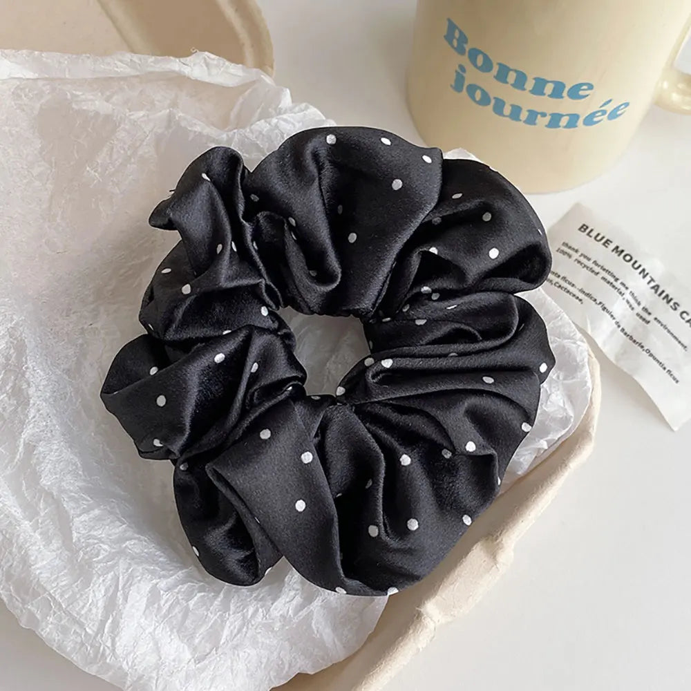 1Pcs Silk Scrunchies For Hair Simulation Silk Polka Dot Large Intestine Hair Ring Gentle Retro Head Rope Hair Ring Hair Accessor
